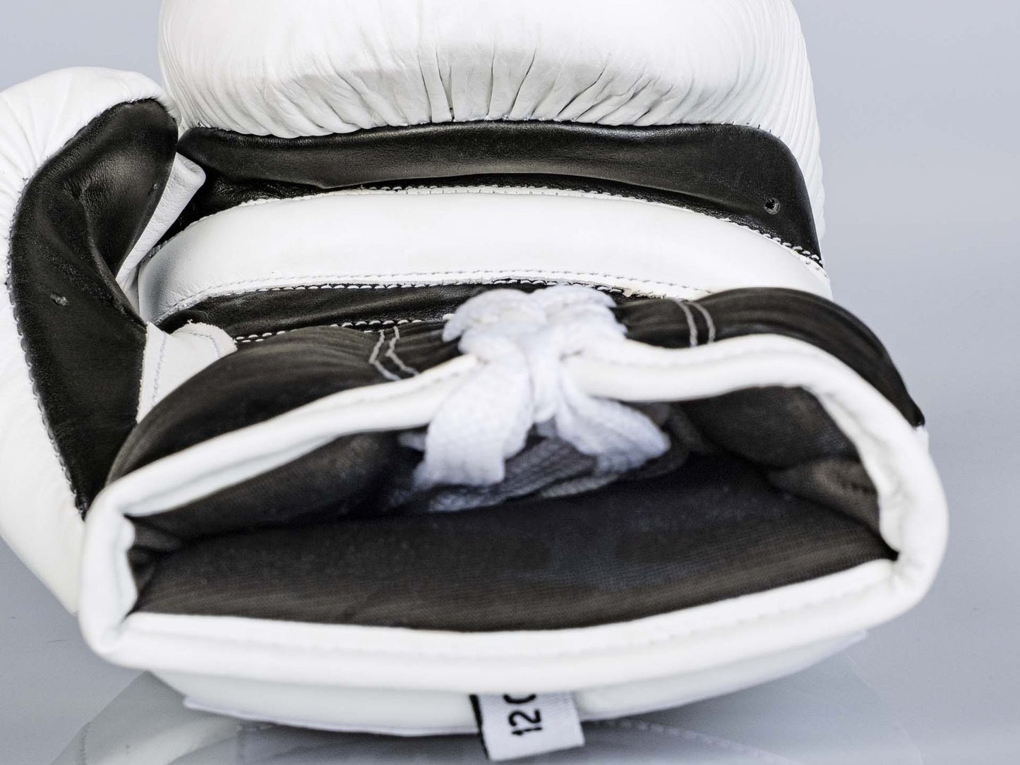 «PRO LACE» Boxhandschuhe für das Sparring "schwarz"