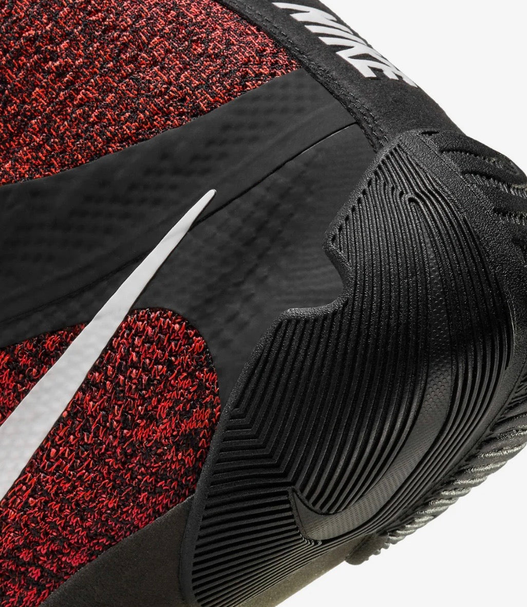 Ringerschuhe Nike Tawa “rot/schwarz“