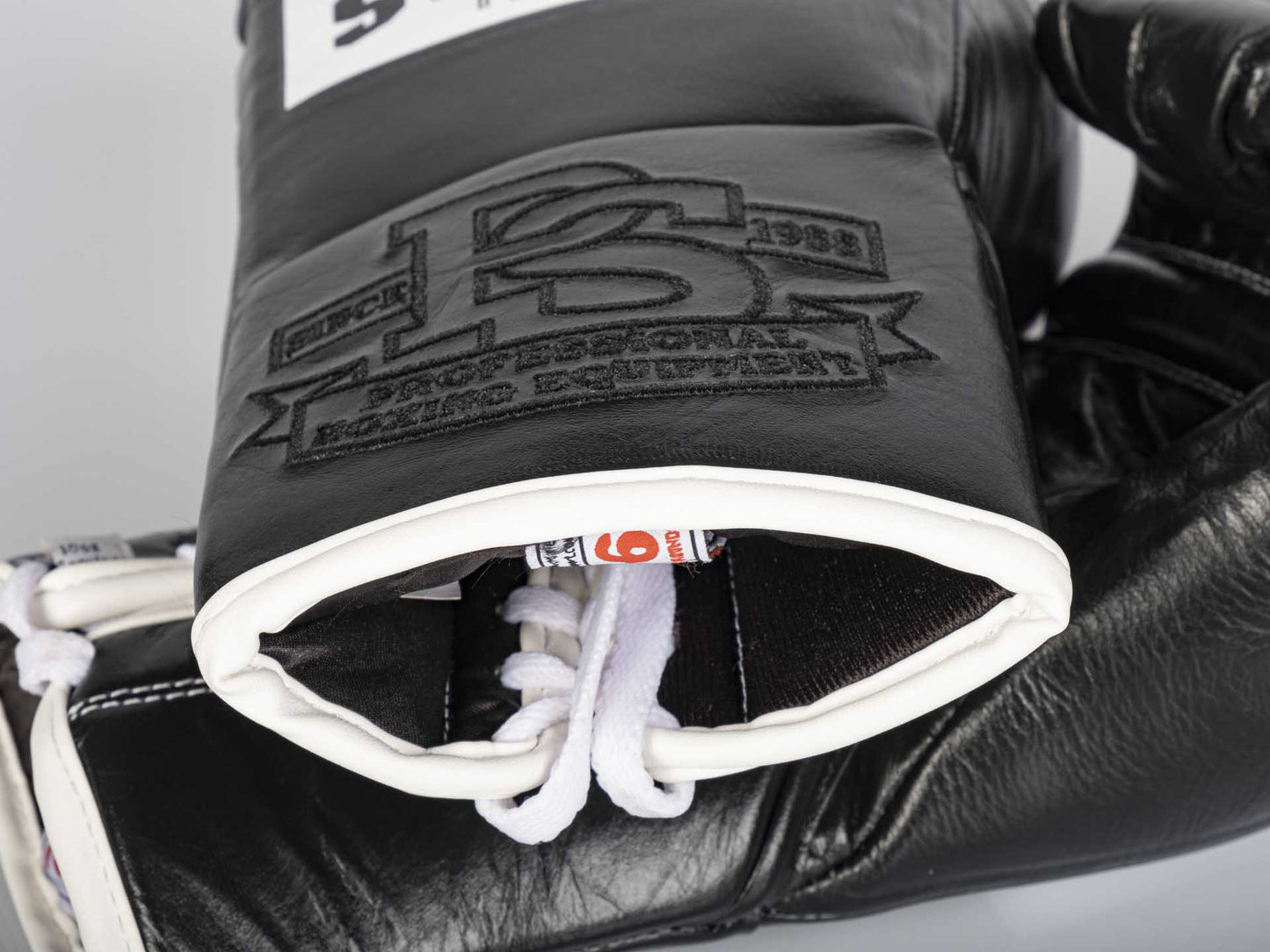 «PRO CLASSIC» Boxhandschuhe für den Wettkampf "schwarz"