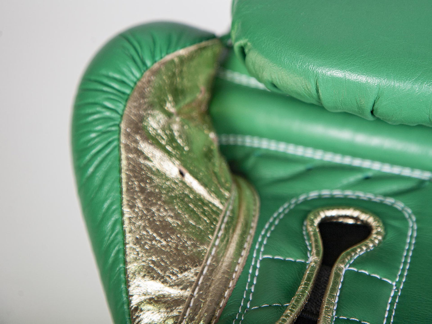 «PRO WIDE» Boxhandschuhe für das Sparring "grün-gold"